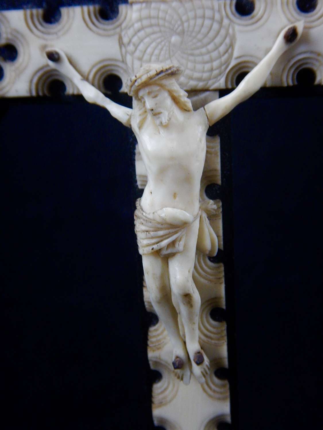 C 1800's UNIQUE DIEPPE Ivory Corpus Christi with Ebonised Crucifix