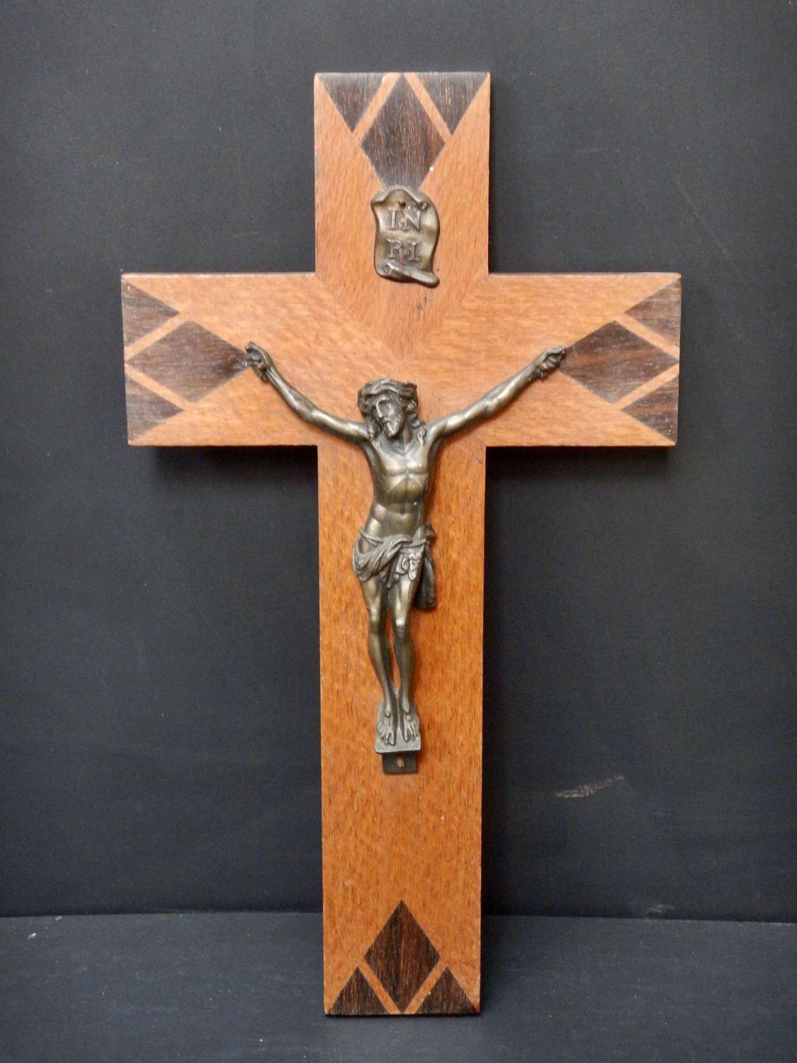 Marquetry Detailed Art Deco Crucifix - 13.75